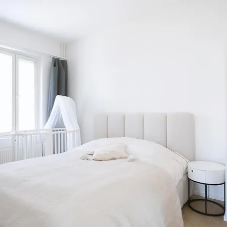 Elvania Riverside Apartman *